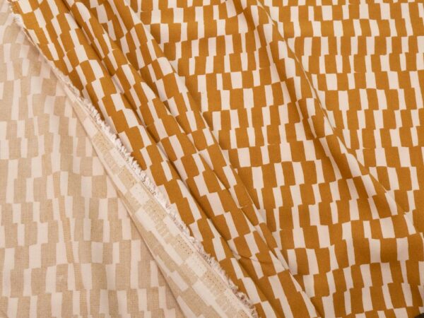 Stoff Viskjosekrepp Domino Ochre – Bild 2