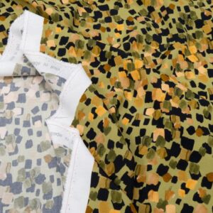 Stoff Viskose Priscilla Ecovero Farbklekse grün