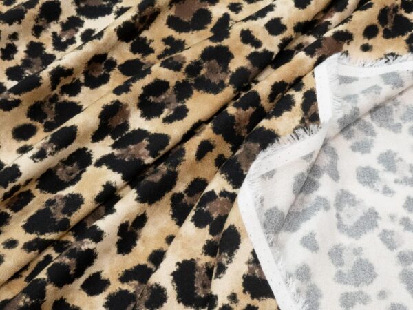 Stoff Viskosekrepp soft Leo – Bild 2