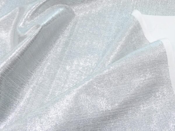 Stoff schwer und glänzend silber