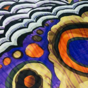Stoff Seidensatin Art on silk violett-rot-gold