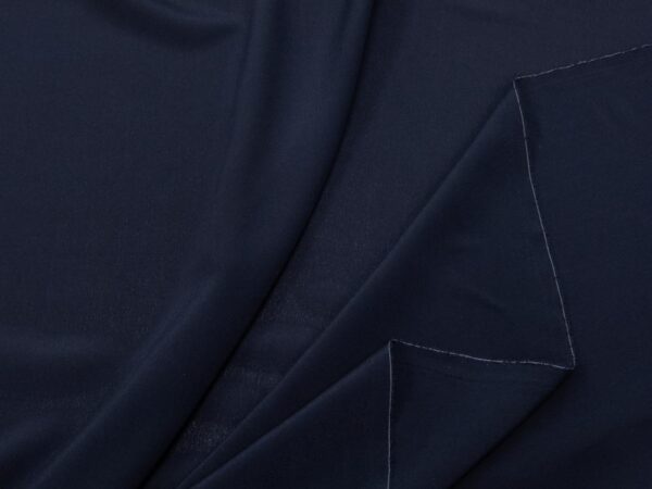 Stoff Seide Krepp de Chine gefärbt Black Iris blue