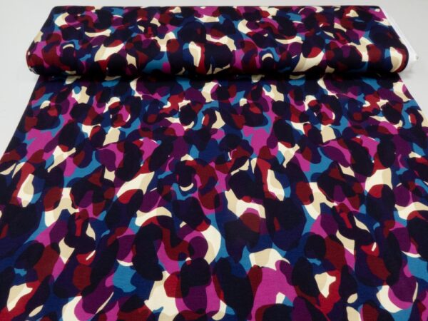 Stoff Viskosejersey Clara Farbexplosion vilettblaumagenta – Bild 3