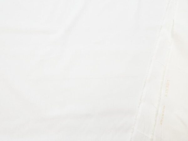 Stoff plain Dyed Tana Lawn  Paper White (cream)