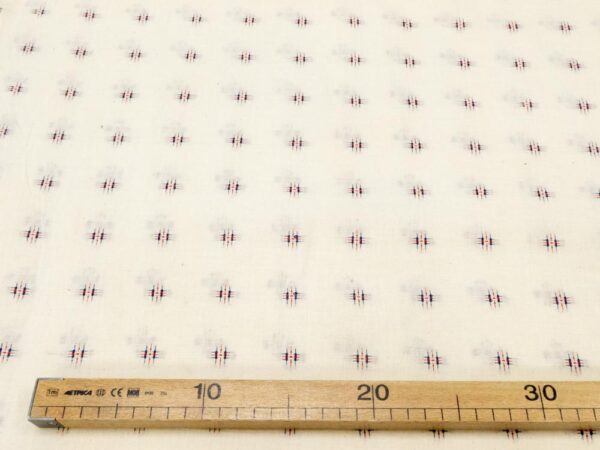 Stoff Sheer Natural Indian Cotton Finn Dobby Kreuze blau-rot – Bild 4