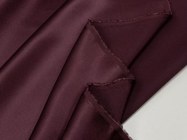 Stoff Seidensatin Red Mahogany