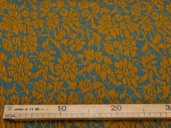Stoff Merino Cloque Fransen beidseitig Merinowolle salbeigrün-kurkuma – Bild 4