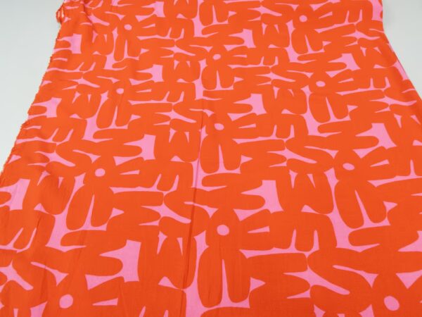 Viskose rosa-rot Hyroglyphen – Bild 3
