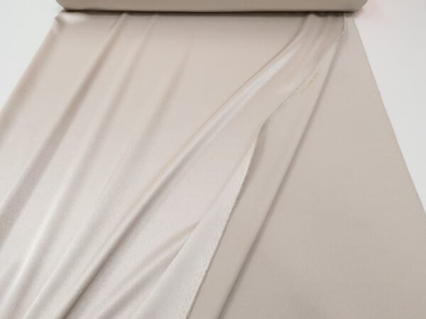 PE Krepp glänzend beige – Bild 3