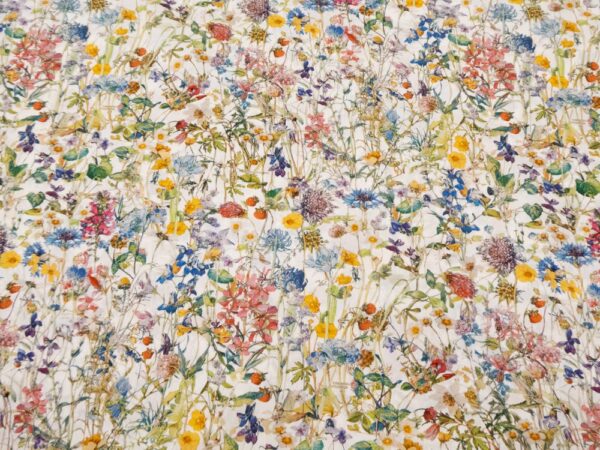 Tana Lawn – Wild Flowers
