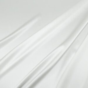 Stoff Seidensatin schneeweiss