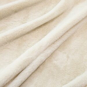 Pastell Flausch Fell cremeweiss