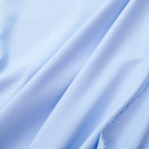 BW-Köper uni gefärbt babyblau